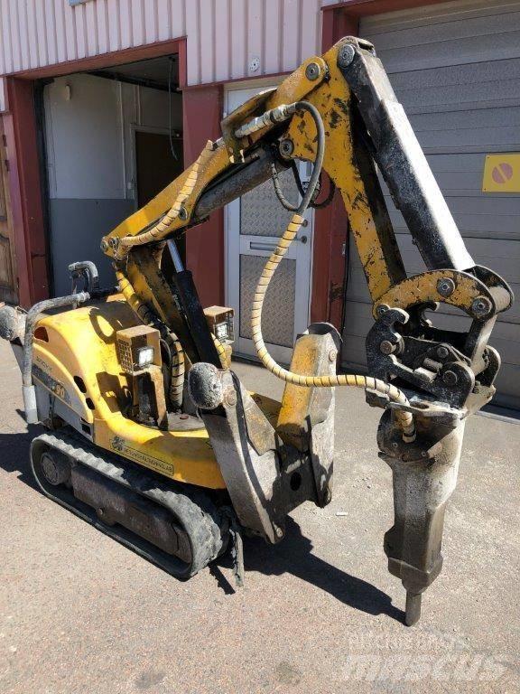 Brokk 90 Yıkım ekskavatörleri