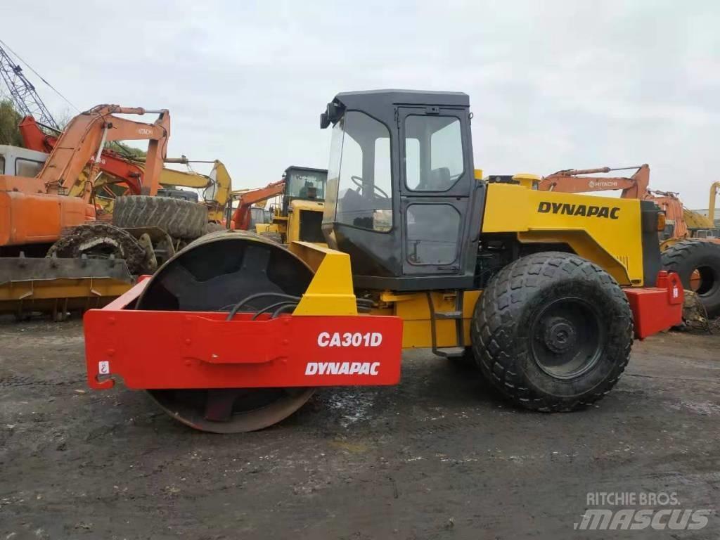 Dynapac CA 301 D Tek tamburlu silindirler
