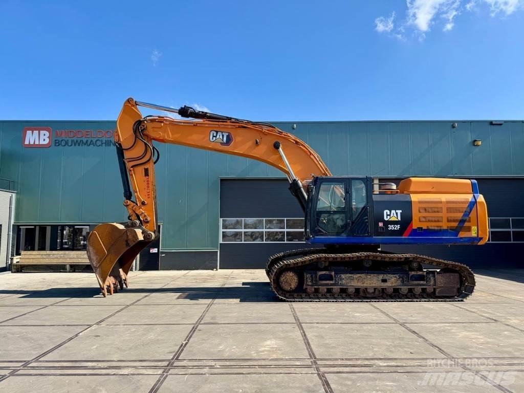 CAT 352F Paletli ekskavatörler