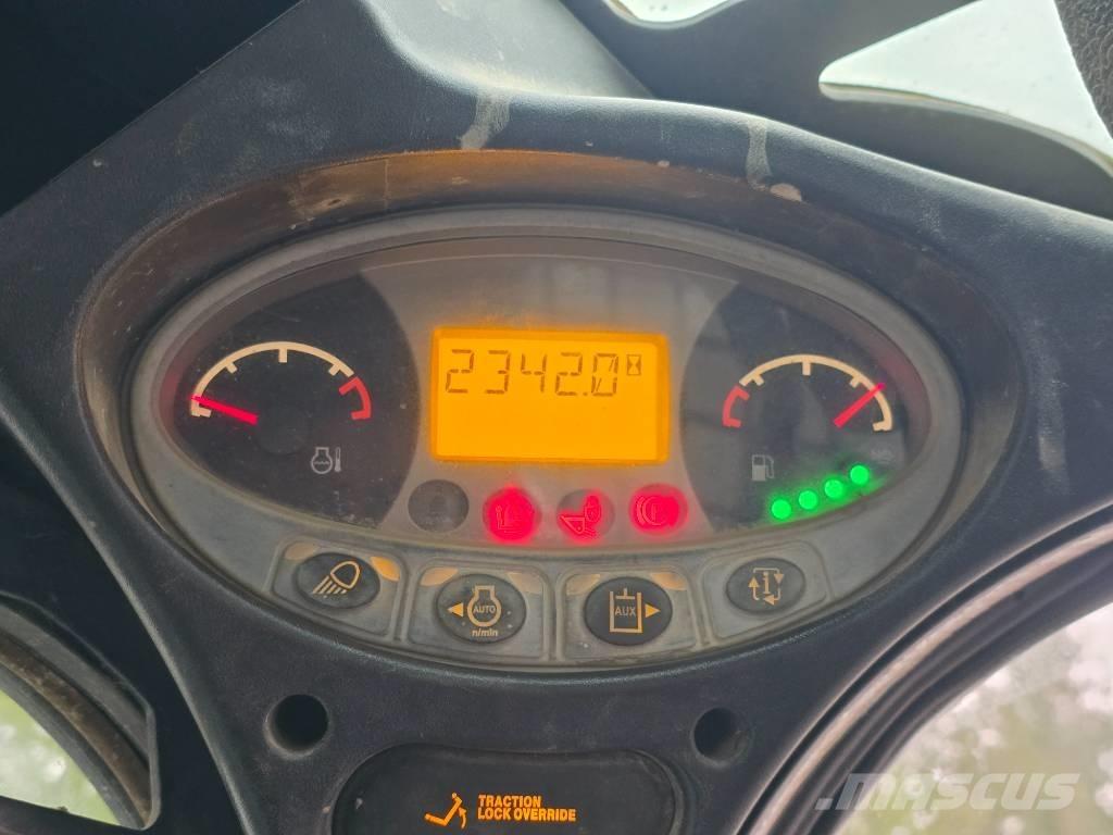 Bobcat T770 Skid steer loderler