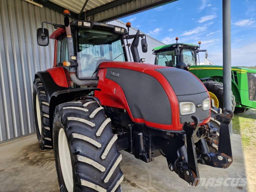 Valtra T 180 Traktörler