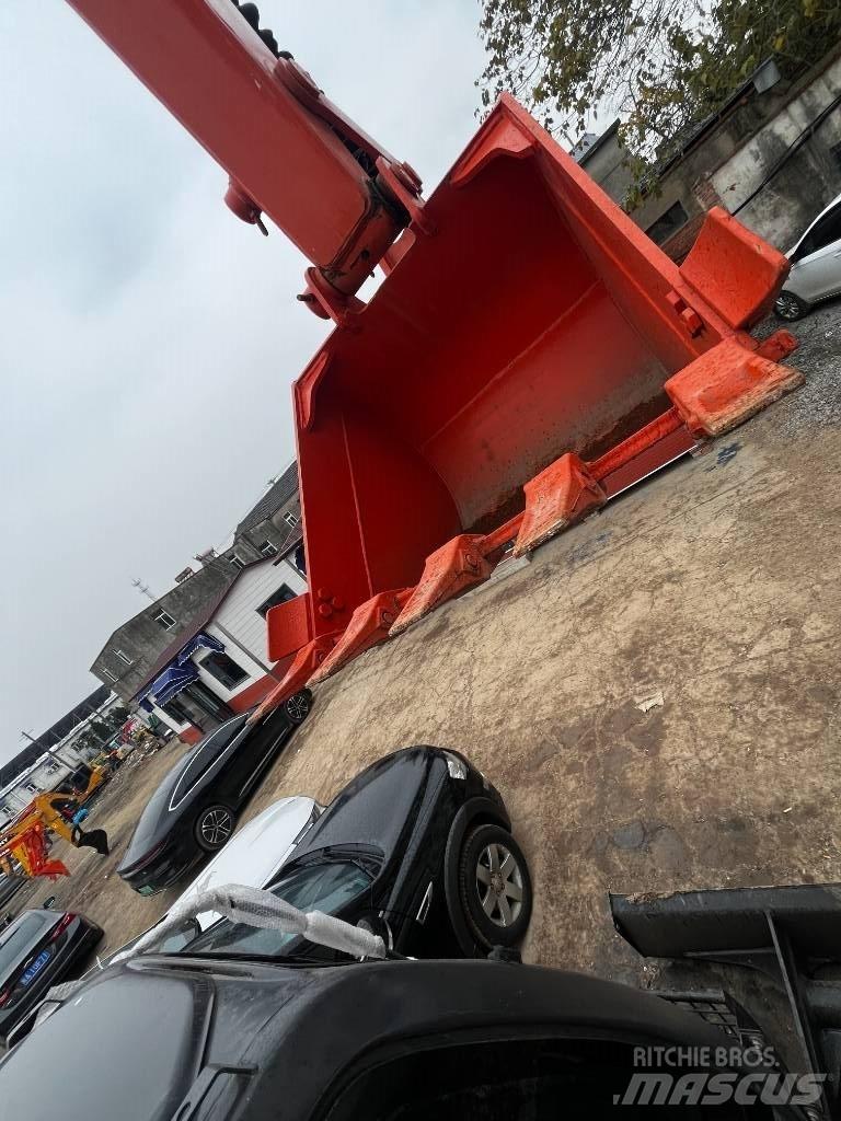 Hitachi ZX 70 Midi ekskavatörler 7 - 12 t