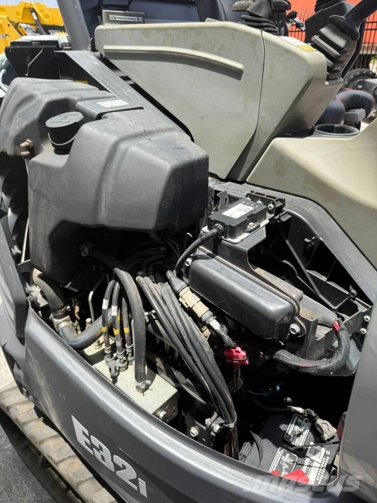 Bobcat E 32i Mini ekskavatörler, 7 tona dek