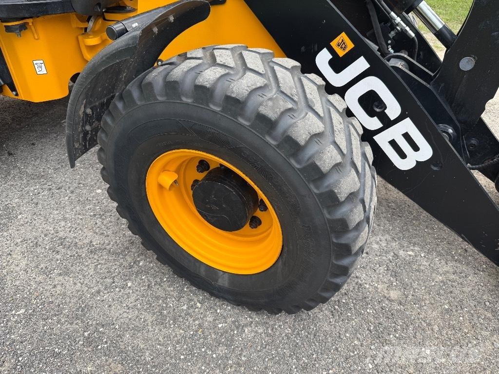 JCB 407 Tekerlekli yükleyiciler