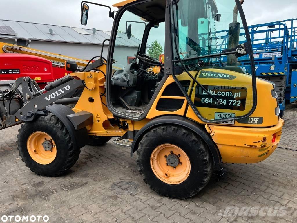 Volvo L 25 F Tekerlekli yükleyiciler