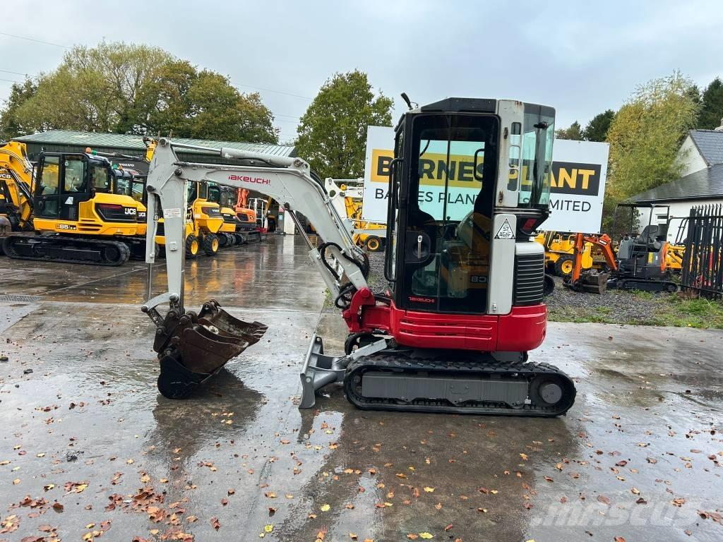 Takeuchi TB 23 R Mini ekskavatörler, 7 tona dek
