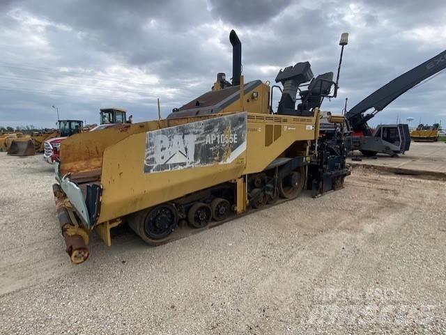 CAT AP1055E Asfalt sericiler