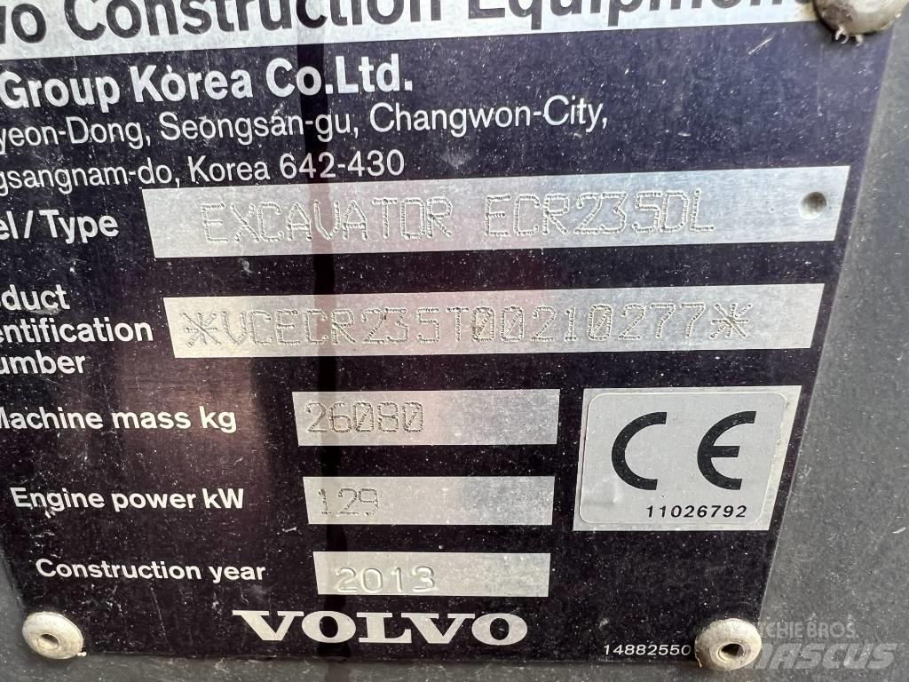Volvo ECR235DL Paletli ekskavatörler