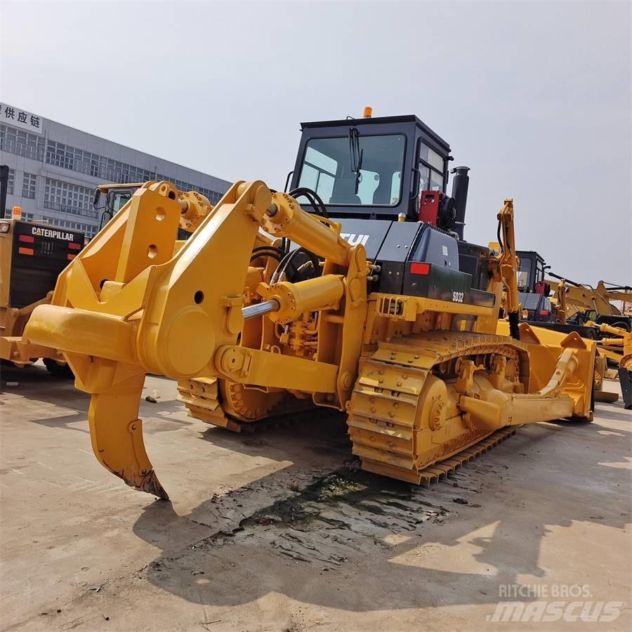 Shantui SD 32 Paletli dozerler