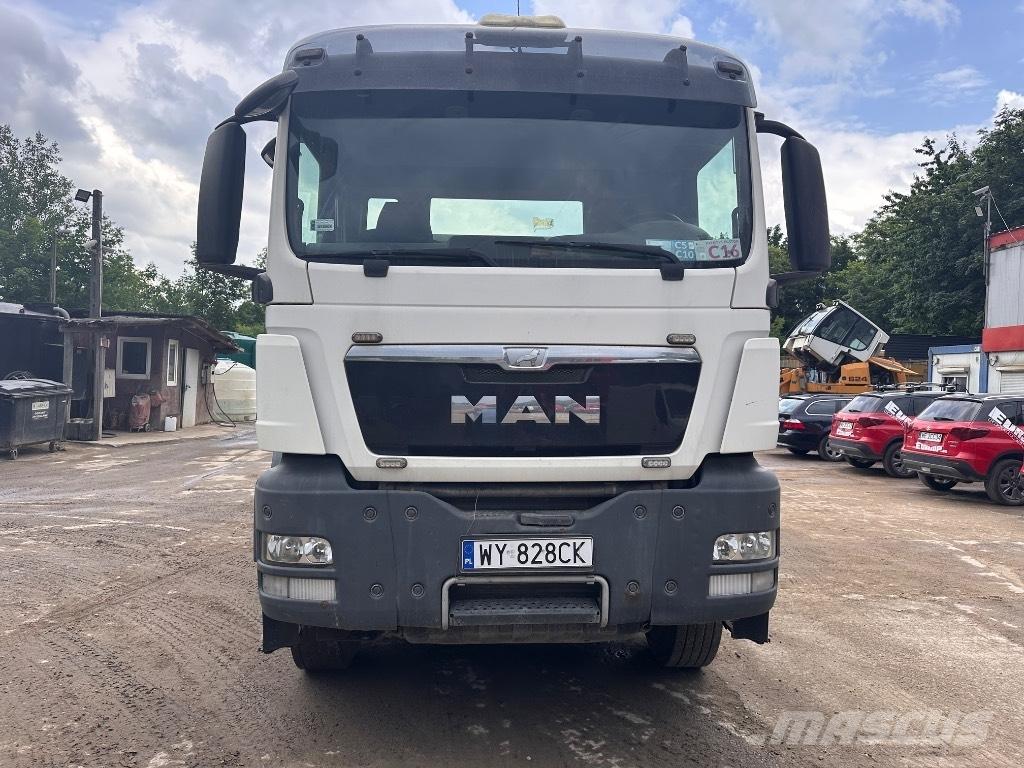 MAN TGS 35.360 8x4 Araç üzeri vinçler