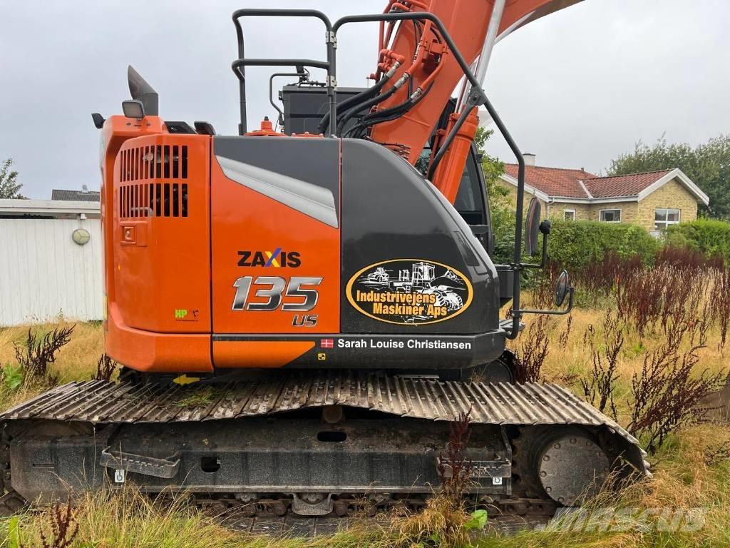 Hitachi ZX 135 US-7 Paletli ekskavatörler