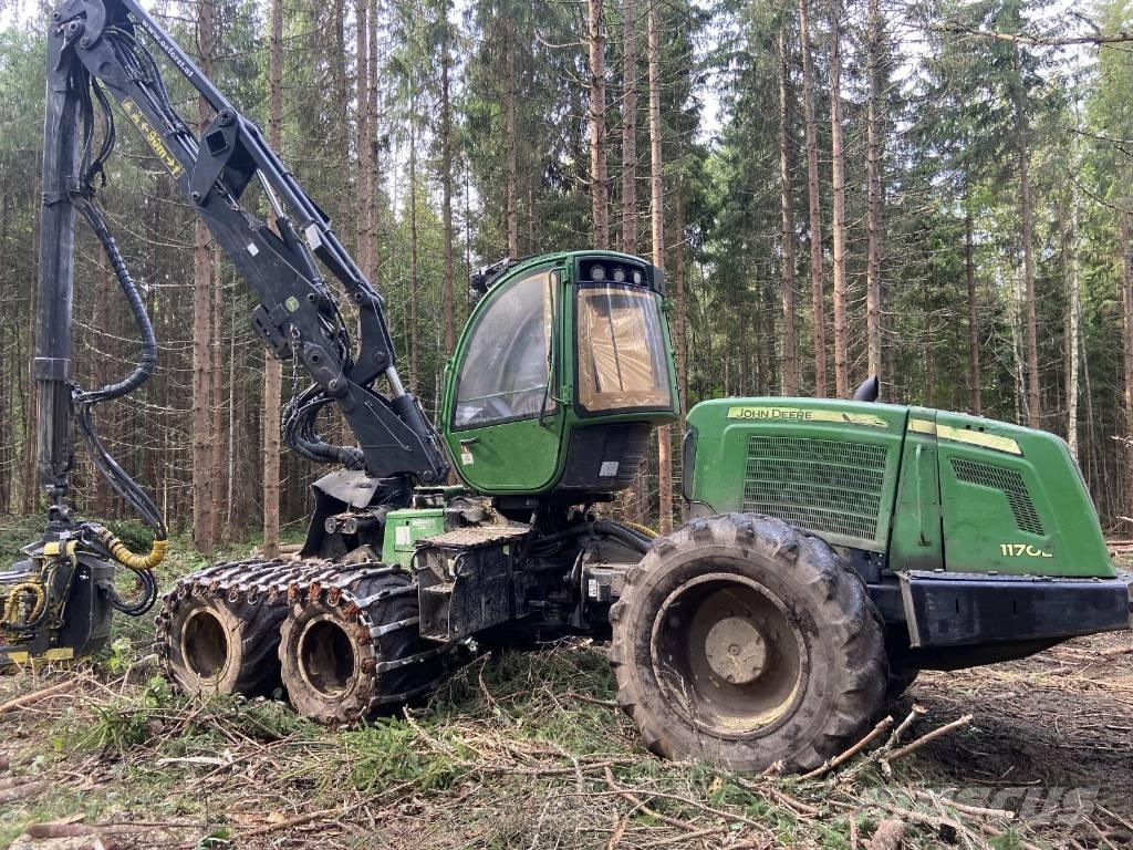 John Deere 1170 E Biçerdöverler