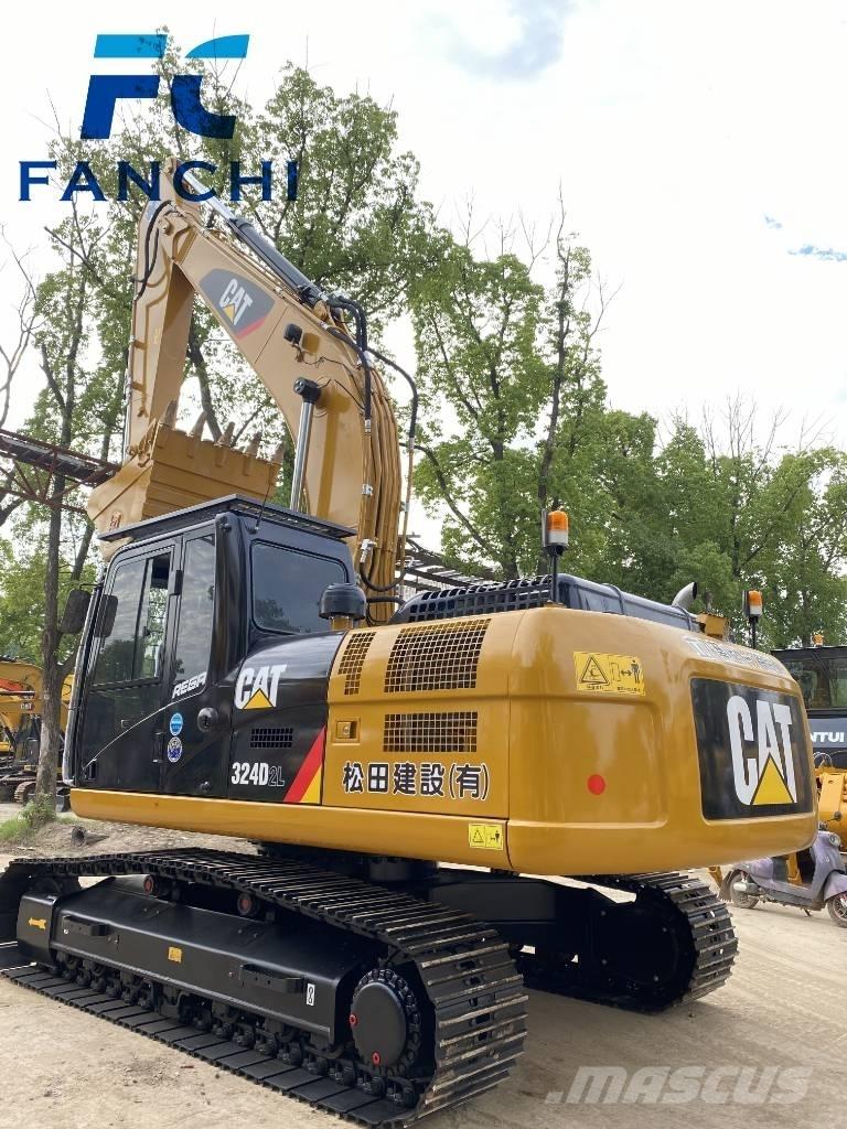 CAT 324 D Paletli ekskavatörler