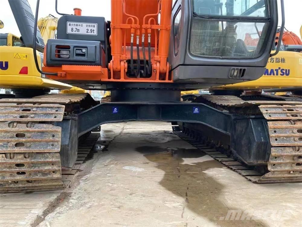 Hitachi EX 1200 Paletli ekskavatörler