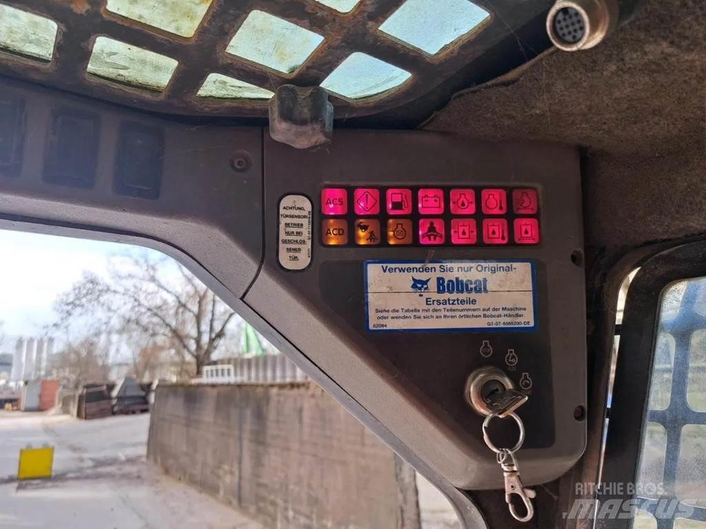Bobcat S130 Skid steer loderler