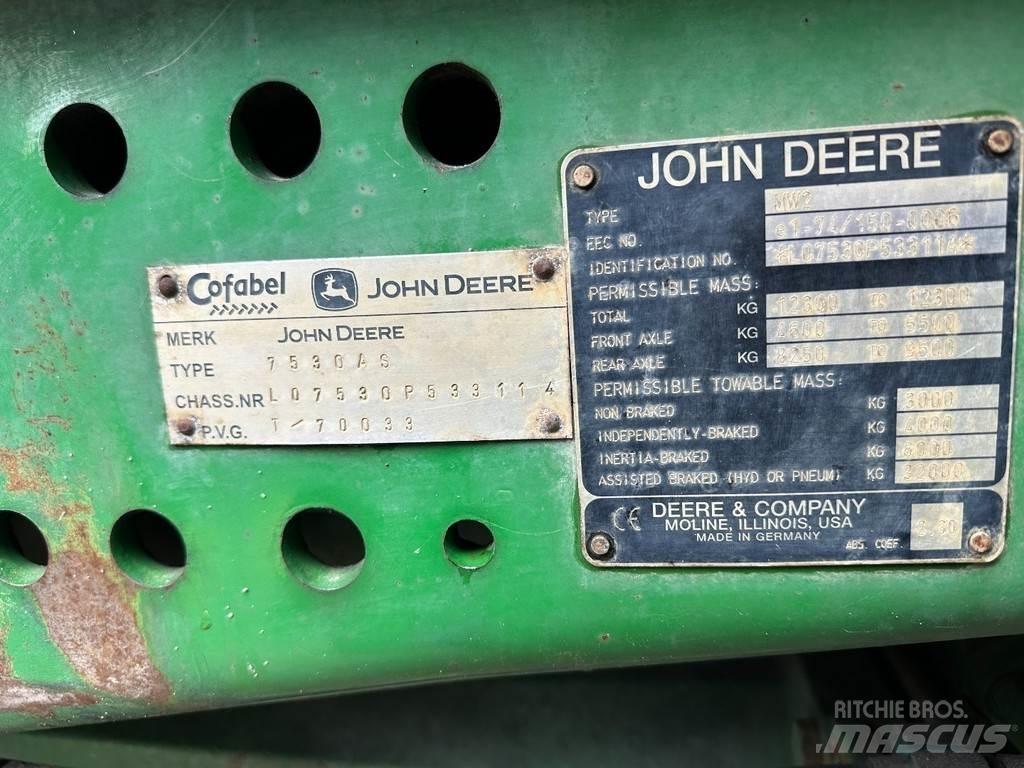 John Deere 7530 Traktörler