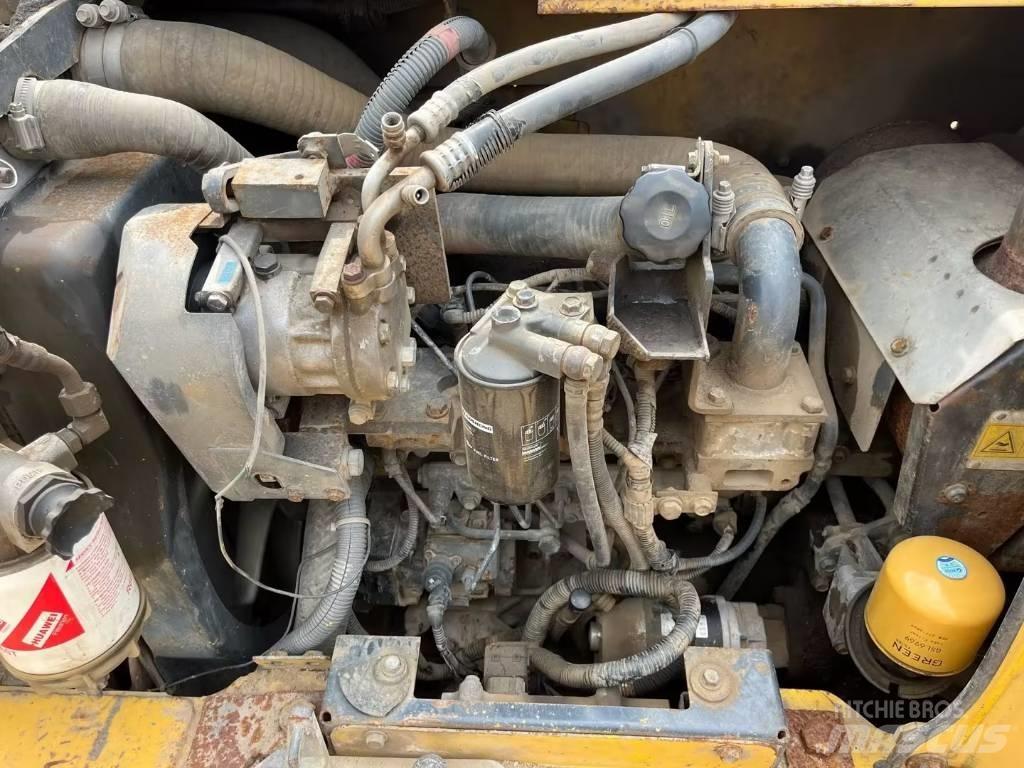 Komatsu PC70-8加长臂 Paletli ekskavatörler