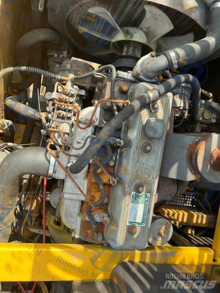 Xinyuan XYB75 Lastik tekerli ekskavatörler