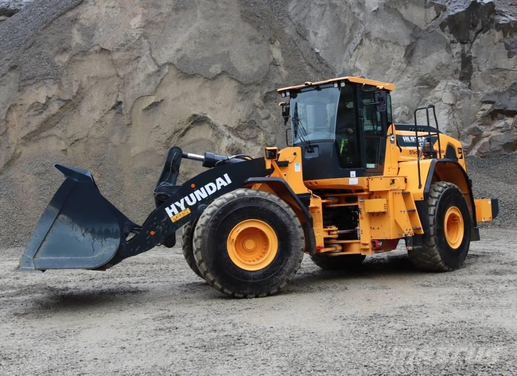 Hyundai HL 975 ACVT Tekerlekli yükleyiciler