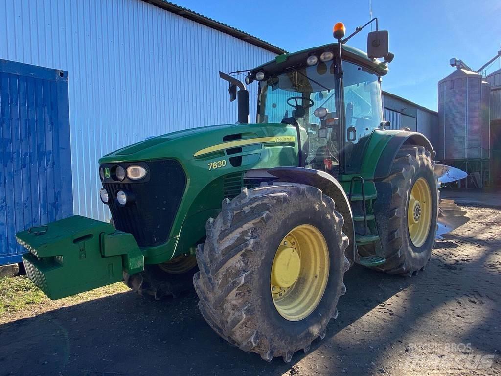 John Deere 7830 Traktörler