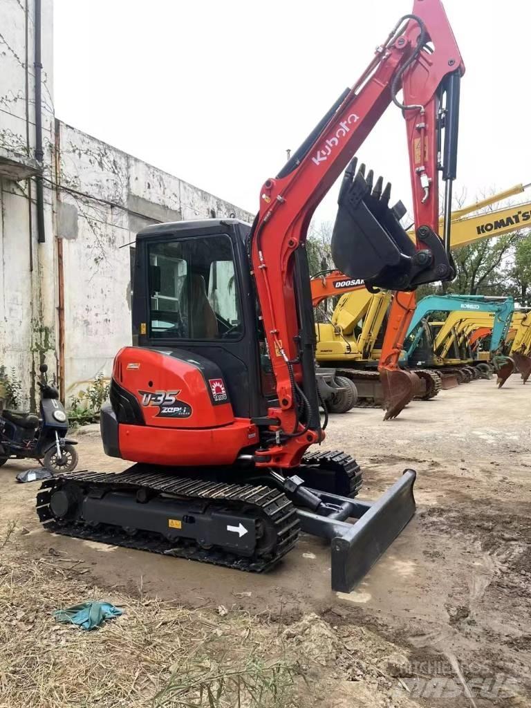 Kubota U35 Mini ekskavatörler, 7 tona dek
