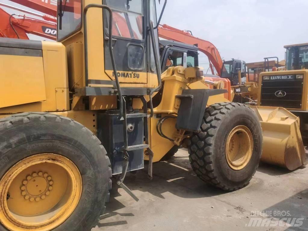 Komatsu WA 320 Tekerlekli yükleyiciler
