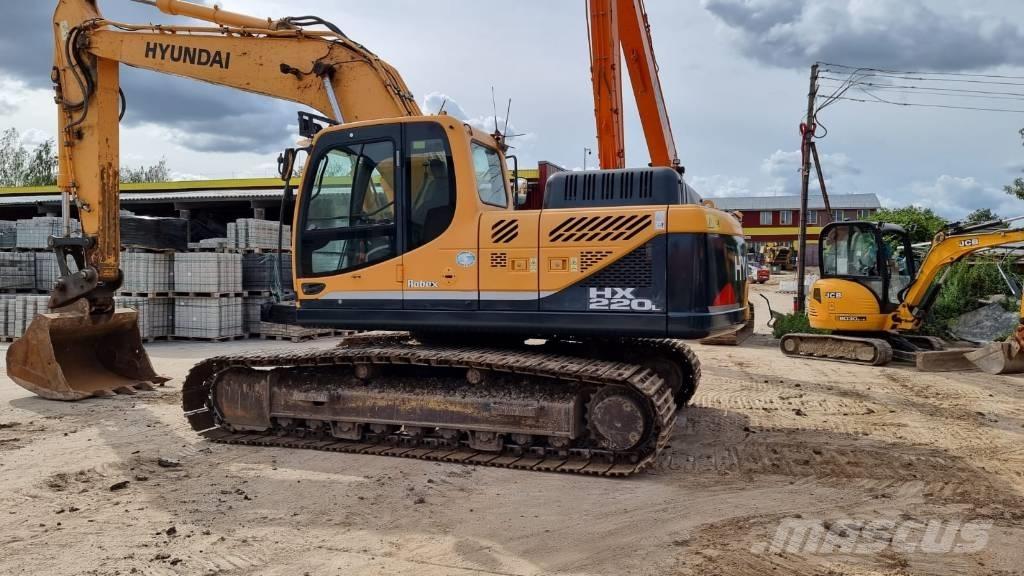 Hyundai 220 LC Paletli ekskavatörler