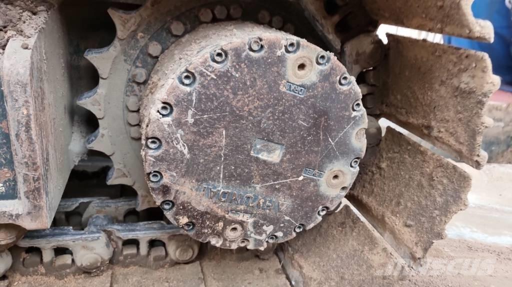 Hyundai 220 LC Paletli ekskavatörler