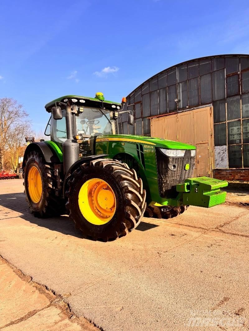 John Deere 8320 R Traktörler