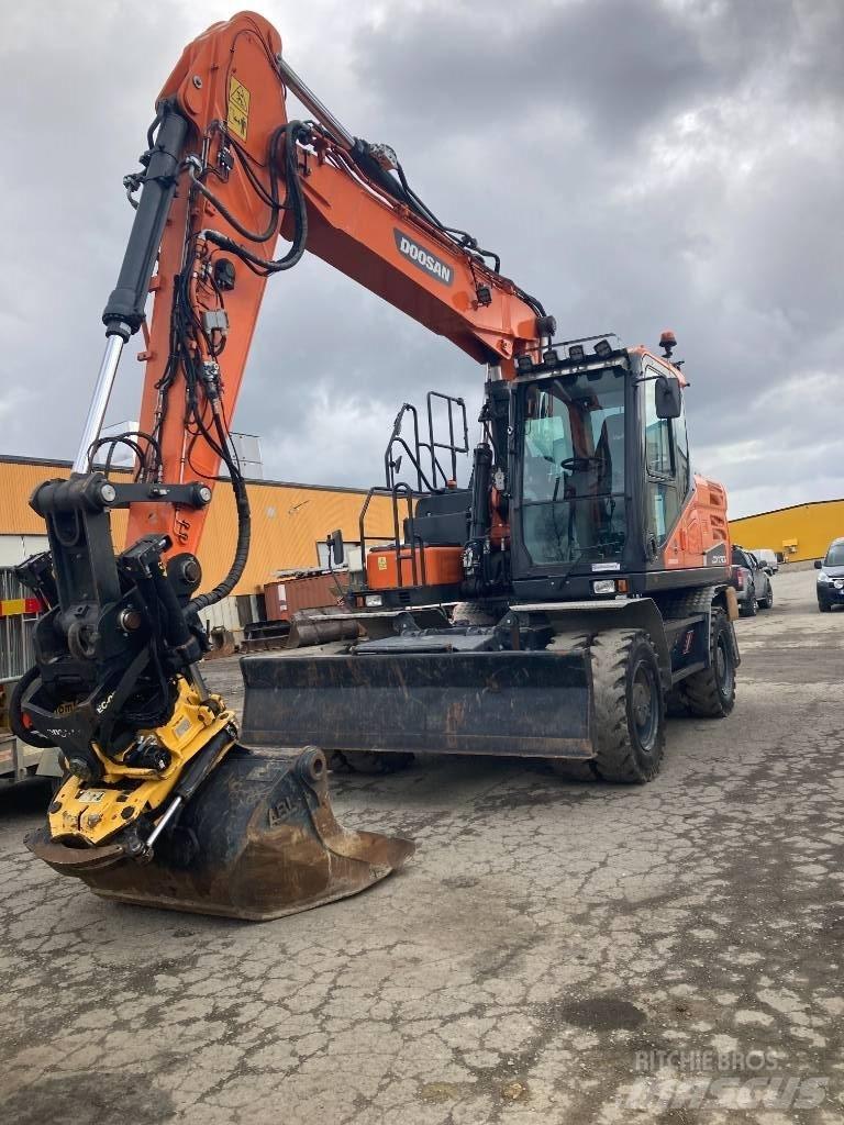 Doosan DX 170 W Lastik tekerli ekskavatörler