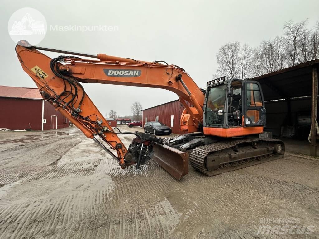 Doosan DX 235 LCR Paletli ekskavatörler
