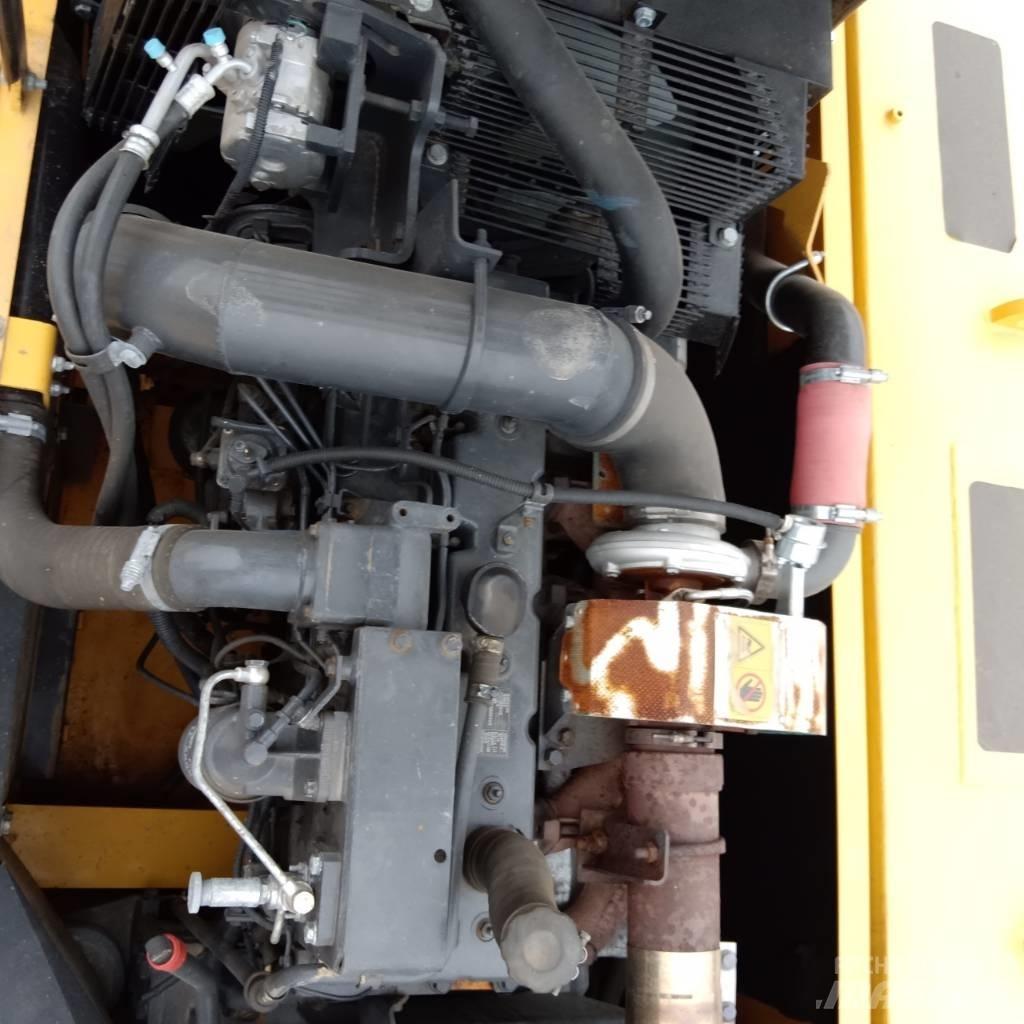 Komatsu PC 360-7 Paletli ekskavatörler