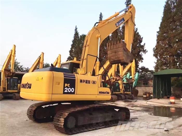 Komatsu PC 200-7 Paletli ekskavatörler