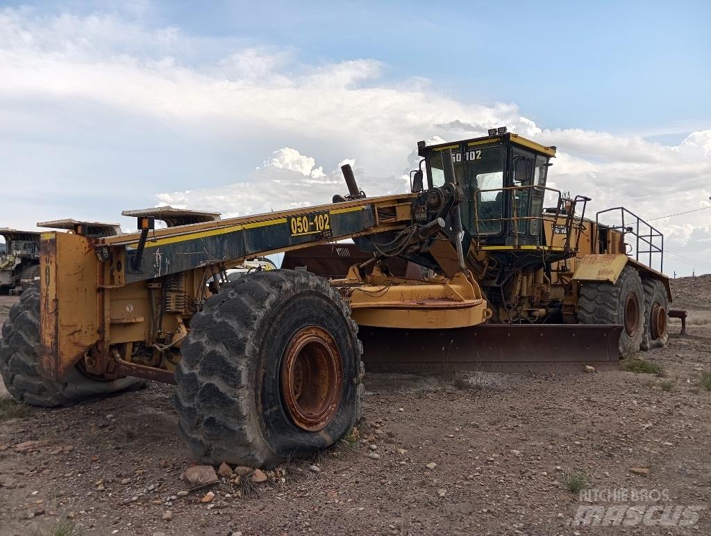CAT 24 M Greyderler