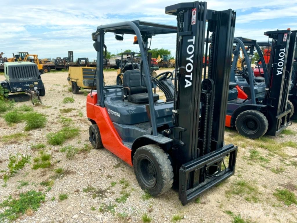 Toyota 8 FG U 25 Diger