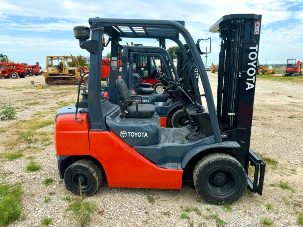 Toyota 8 FG U 25 Diger