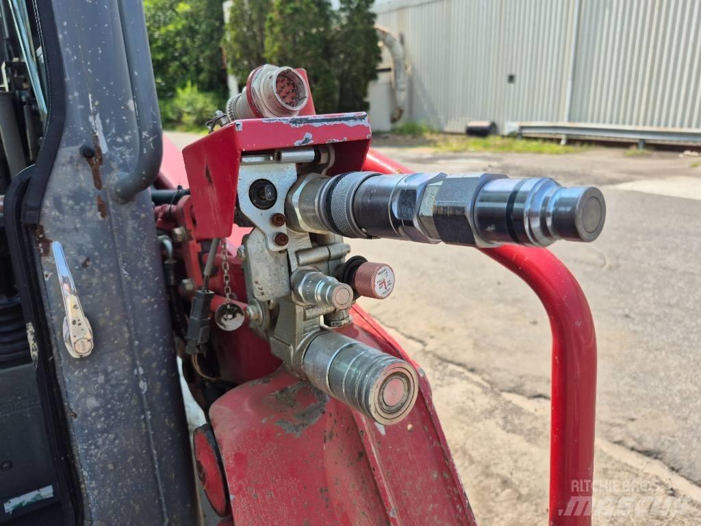 Takeuchi TL 8 Skid steer loderler