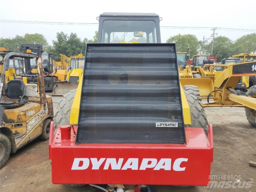 Dynapac CA 251 D Tek tamburlu silindirler