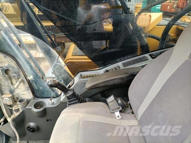 Hyundai 220LC Paletli ekskavatörler