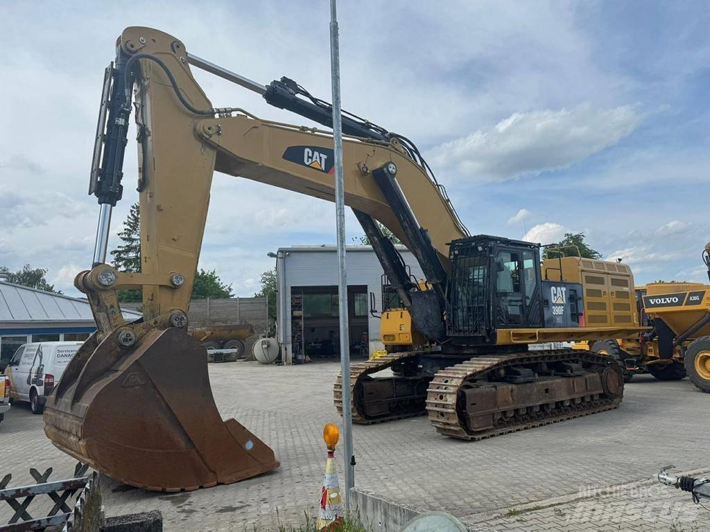 CAT 390 F L ME Paletli ekskavatörler