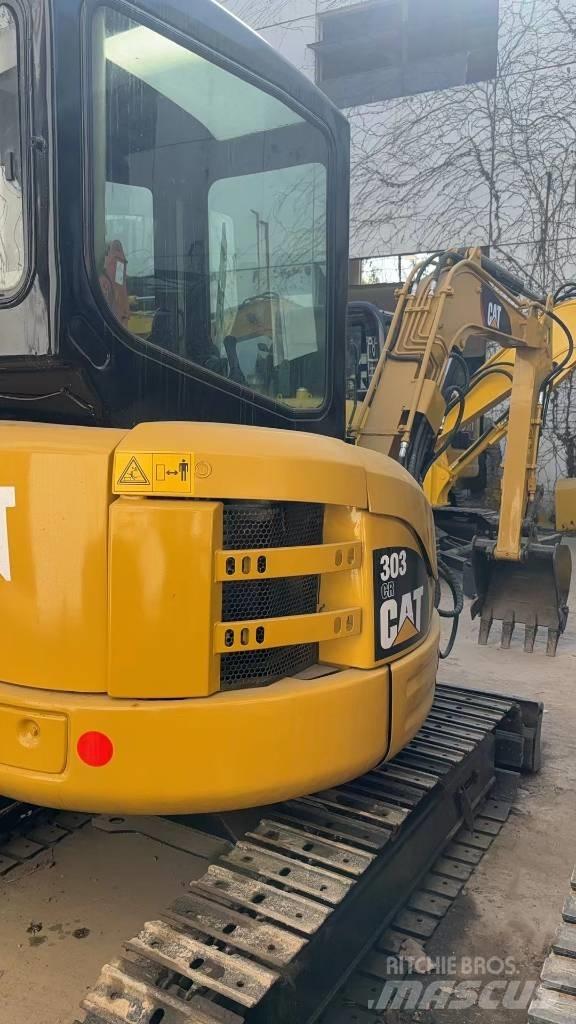 CAT 303.5 Mini ekskavatörler, 7 tona dek
