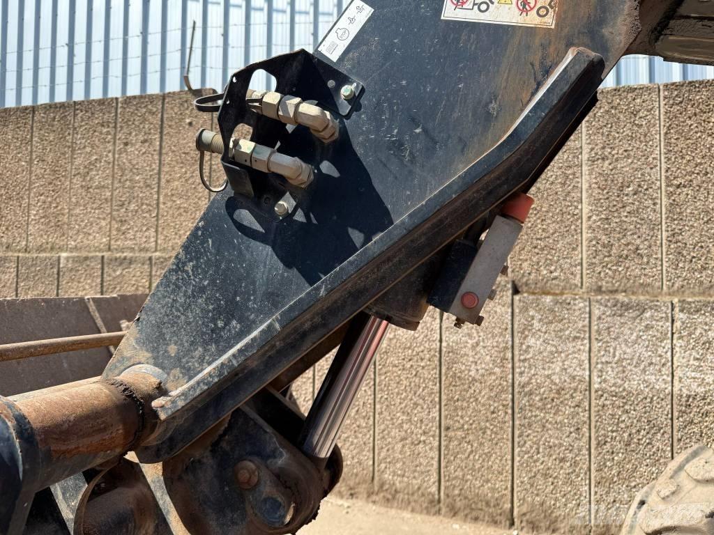 Manitou MT 733 Teleskopik yükleyiciler