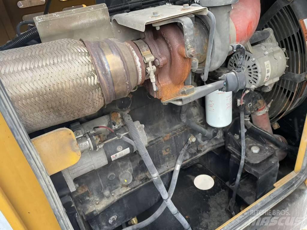 Sany SCC 600 A-6 Paletli vinçler