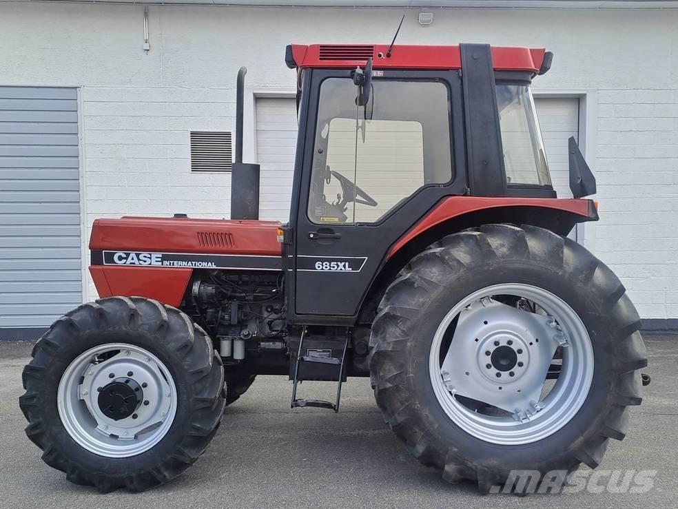 Case IH 685 XL Traktörler