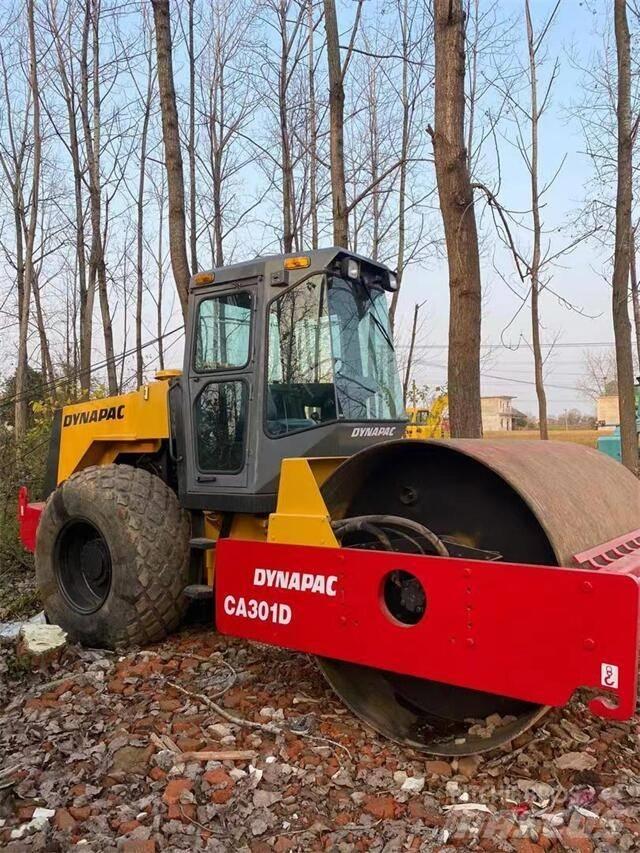 Dynapac CA301 Tek tamburlu silindirler