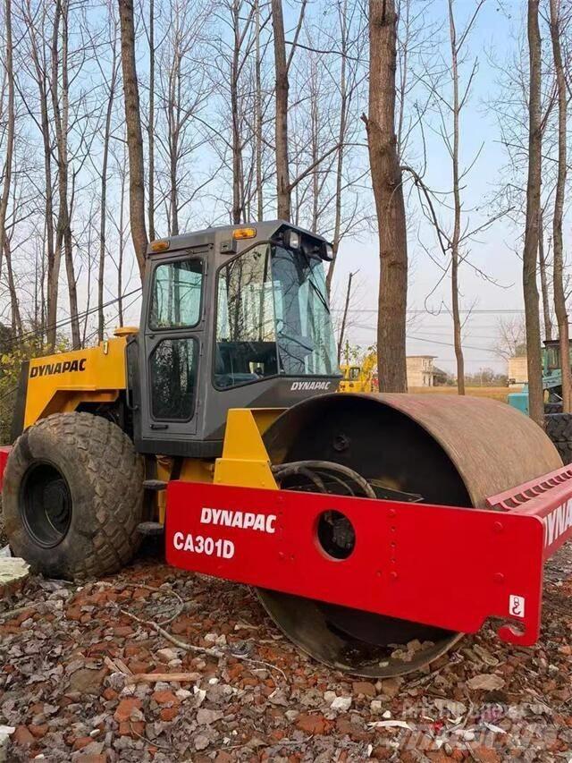 Dynapac CA301 Tek tamburlu silindirler