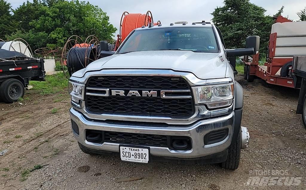 RAM 5500 Flatbed kamyonlar