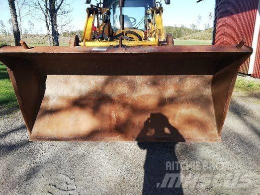 JCB 4 X Tekerlekli yükleyiciler