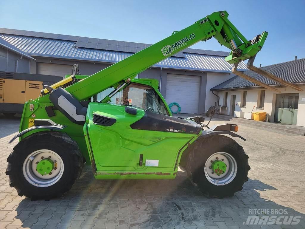Merlo TF33.7 Çok amaçlı yükleyiciler