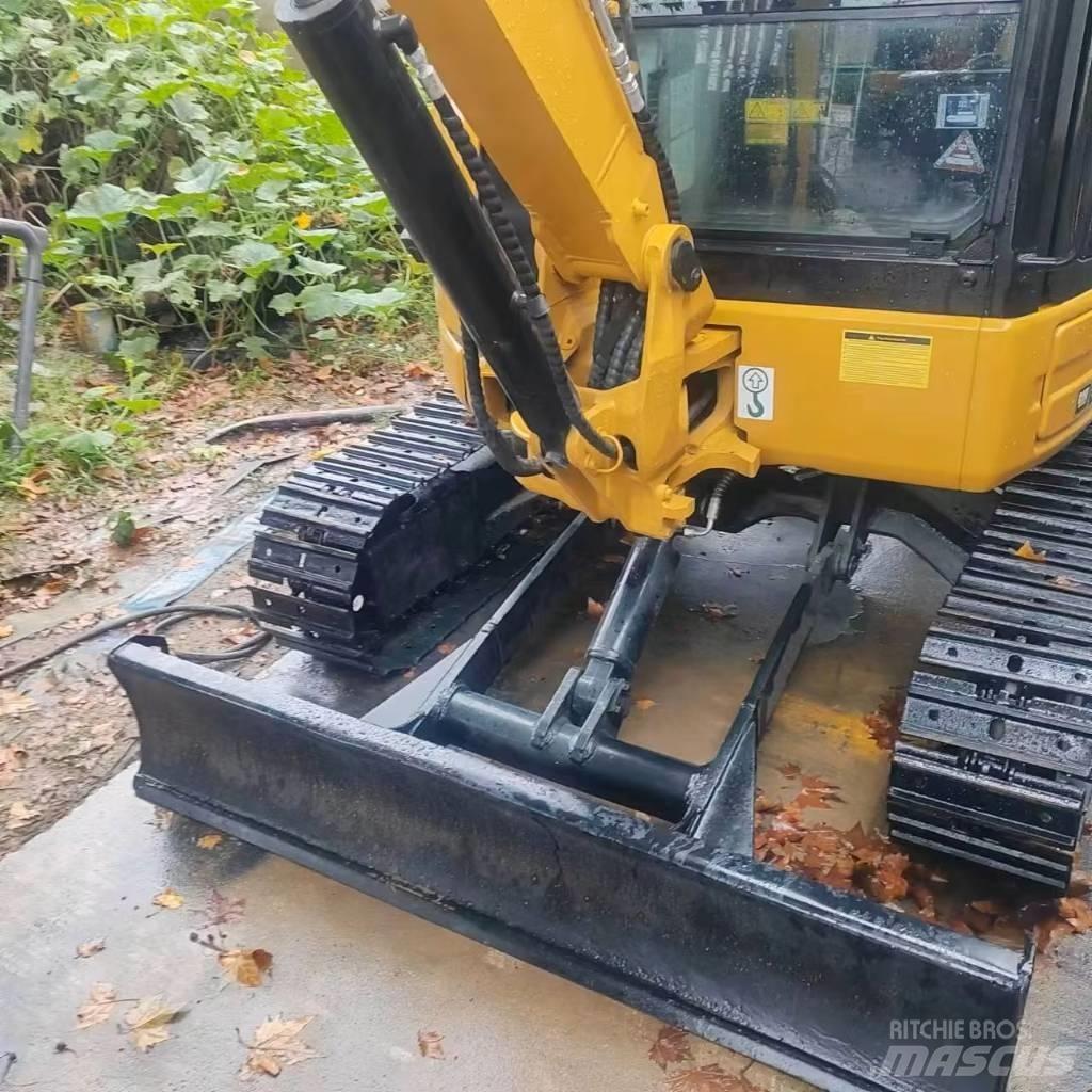 CAT 303.5 E CR Mini ekskavatörler, 7 tona dek